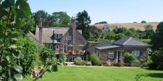 The Dragon House Hotel