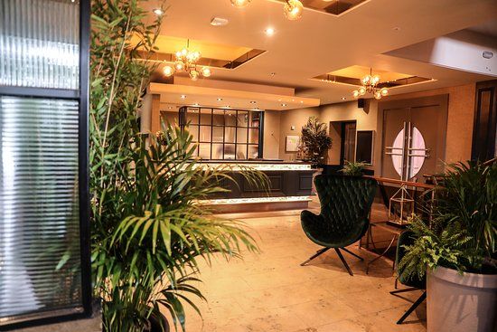 The Lansdowne Restaurant