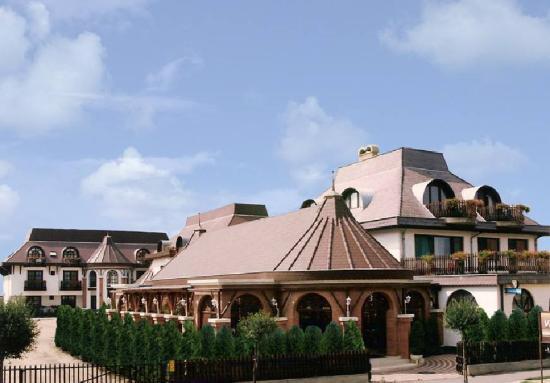 Karikás and Hotel