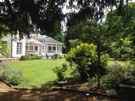 Woodlands Lodge Hotel