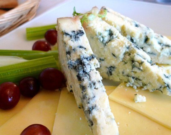 Moonwaters Restaurant