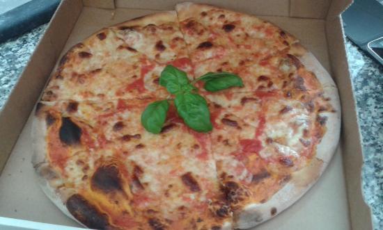 Pizza Kiara