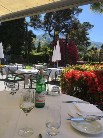 Ascovilla Restaurant & Bar