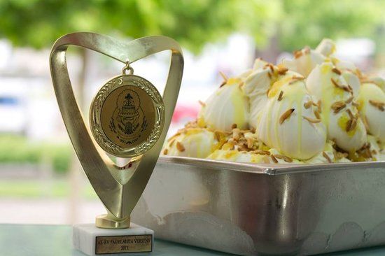 Furedi Ice Cream Parlour