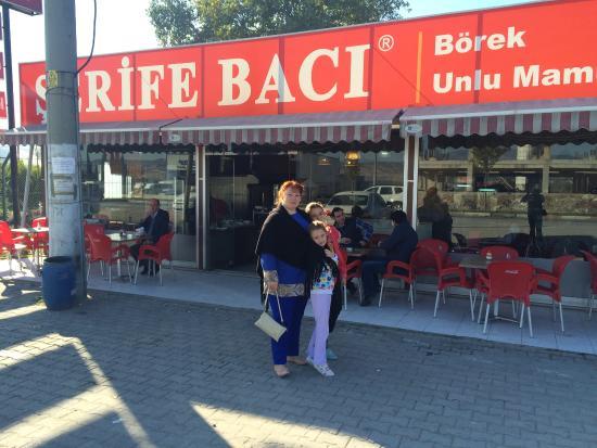 Serife Baci Kir Pidesi