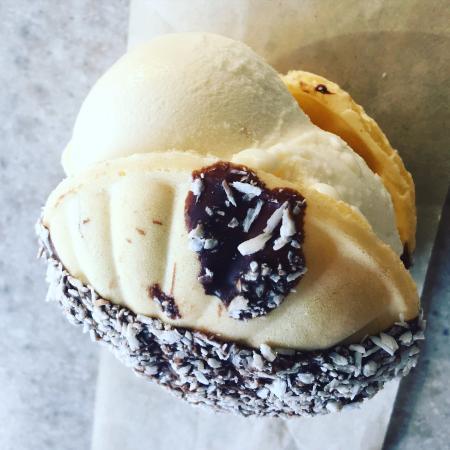 Zavaroni's Restaurant