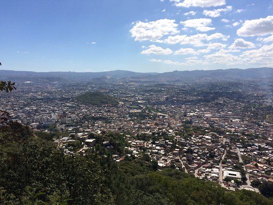 Naciones Unidas El Picacho Park