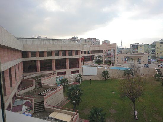 Bursa Baris Manco Cultural Center