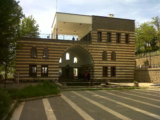 Seman Köşkü