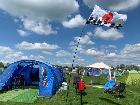 Glastonbudget