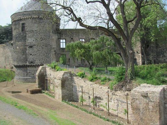 Kurkölnische Burg
