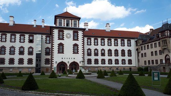 Schloss Elisabethenburg
