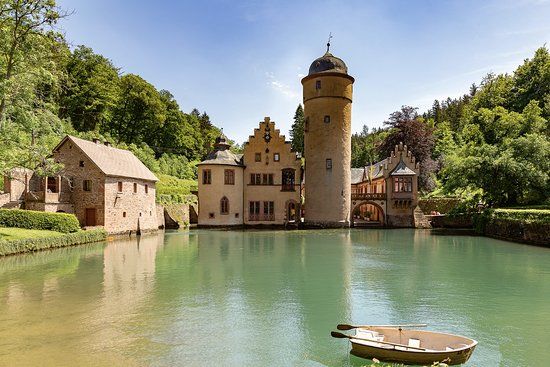 Mespelbrunn Castle