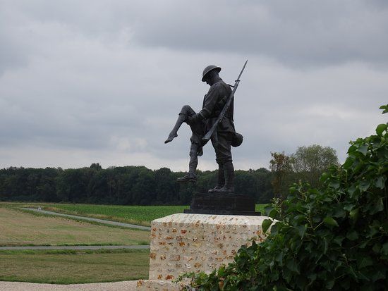 Monument a la gloire de la 42e Rainbow US