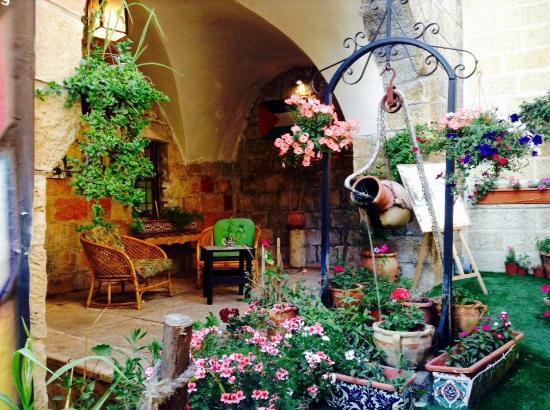 Dar Zahran Heritage Building