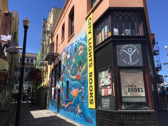 City Lights Booksellers