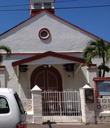 Marigot Market