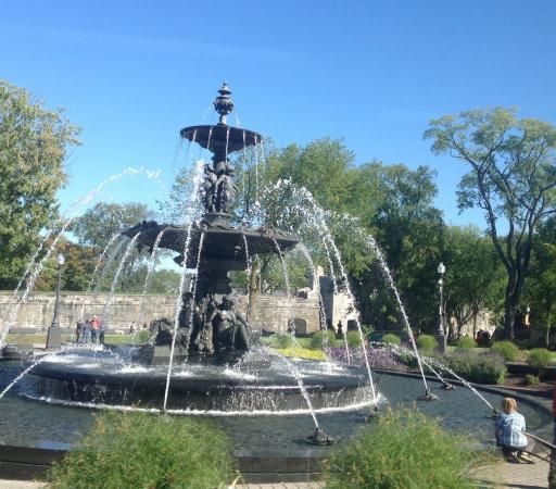 Fontaine de Tourny