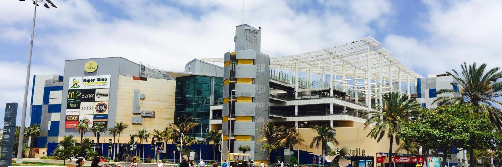 El Muelle Shopping Center