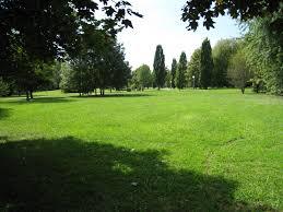 Parc De L'embanie