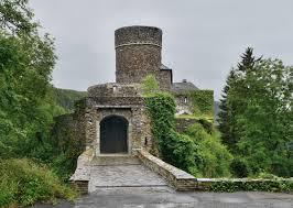 Schuttbourg Castle