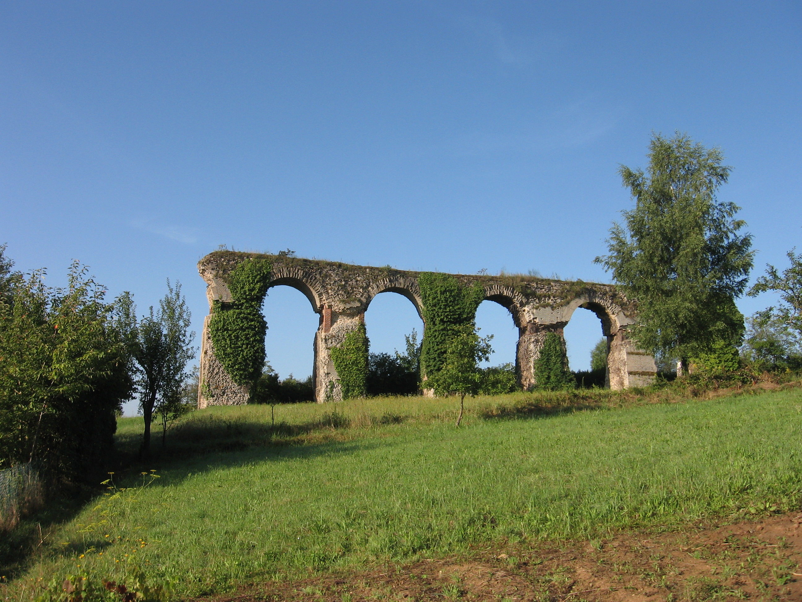 Aqueduct from Gorze to Metz