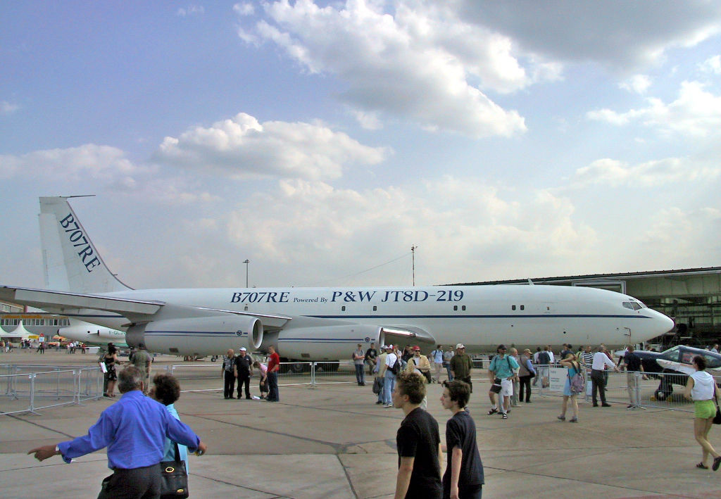 Boeing 707