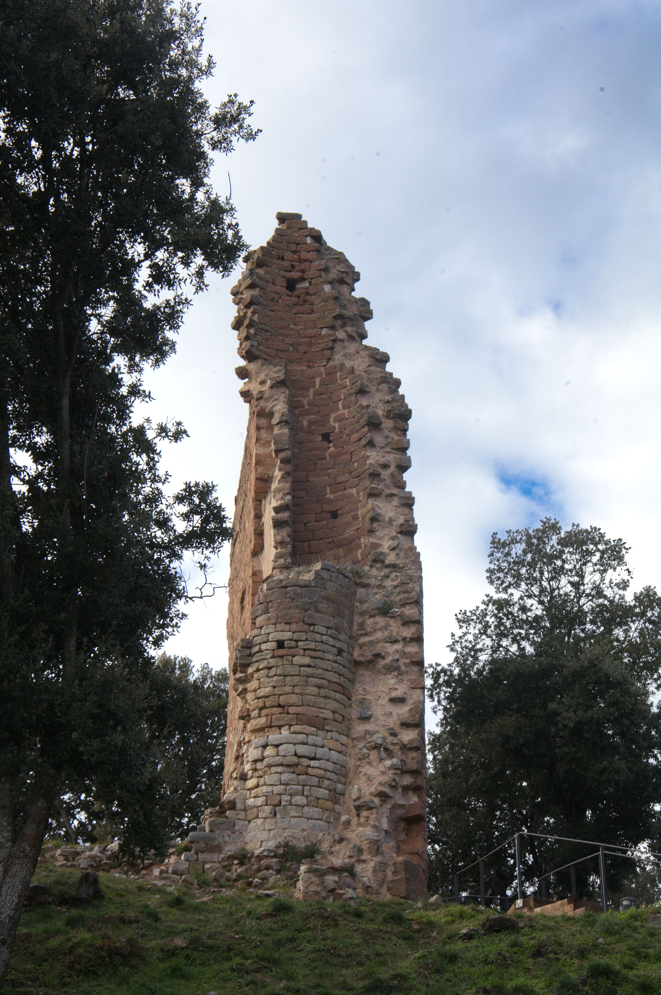 Castillo de Brull