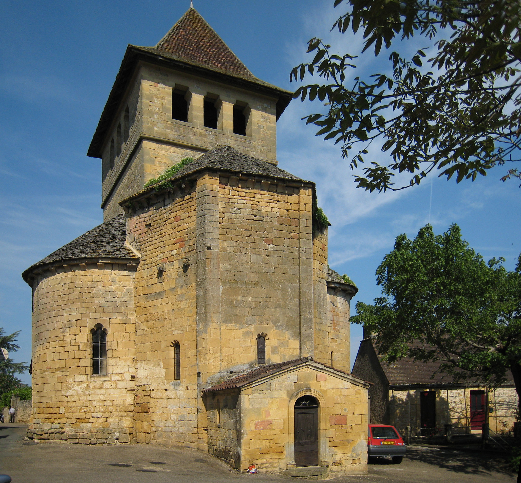 église Saint-Pierre-ès-Liens de Marquay