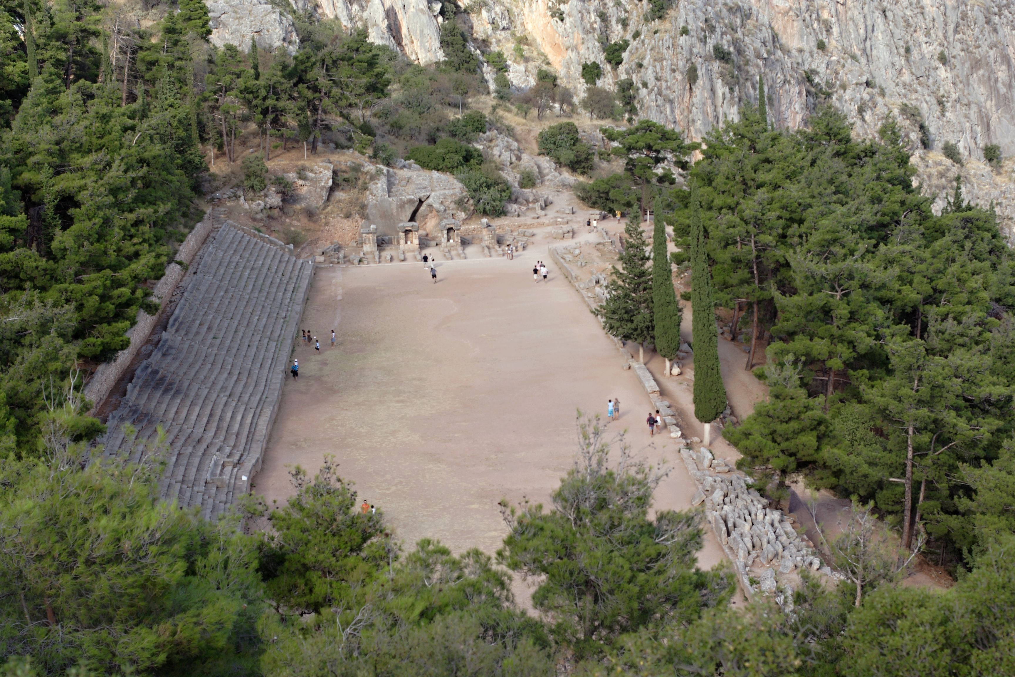 Stade Antique De Delphes