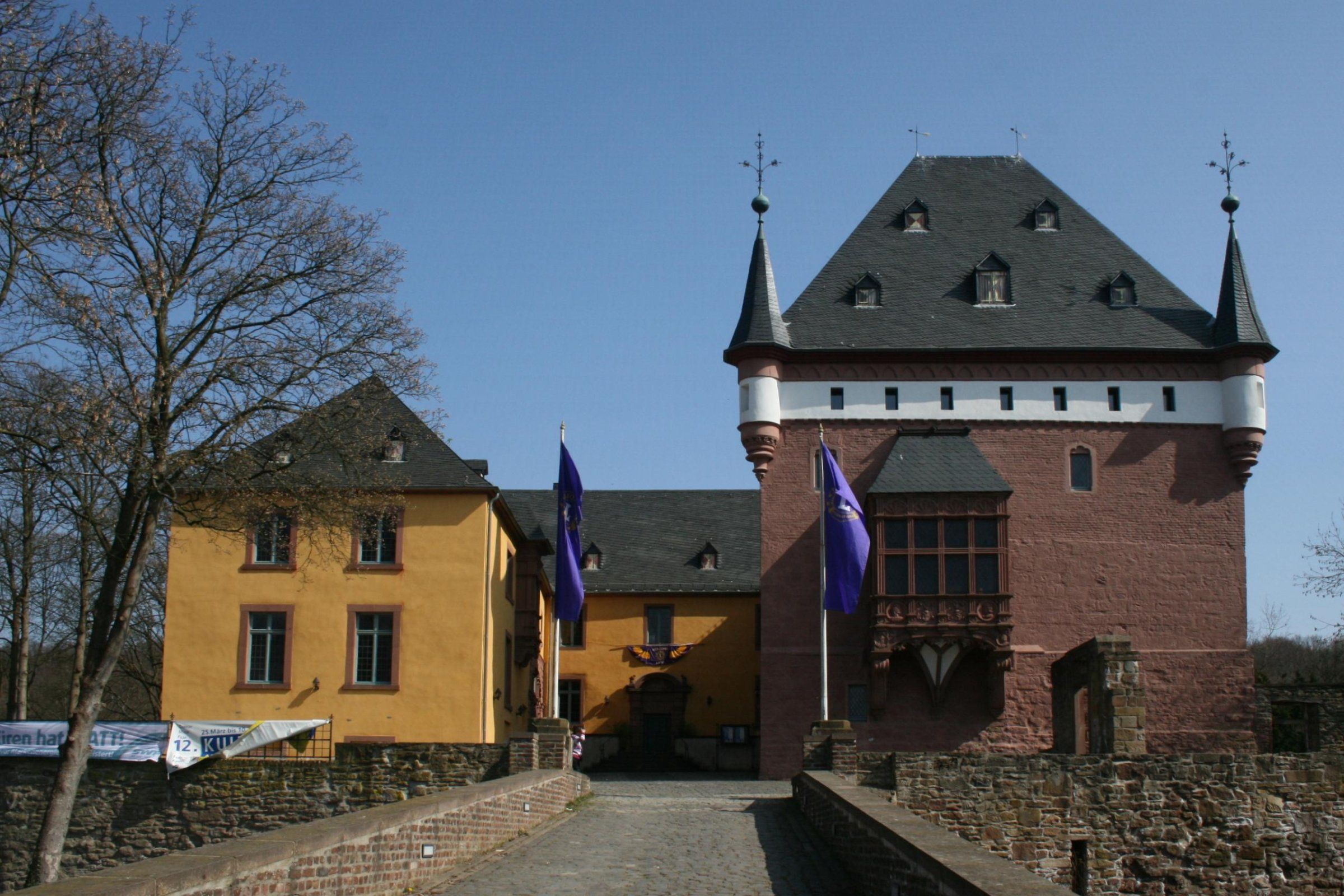Schloss Burgau