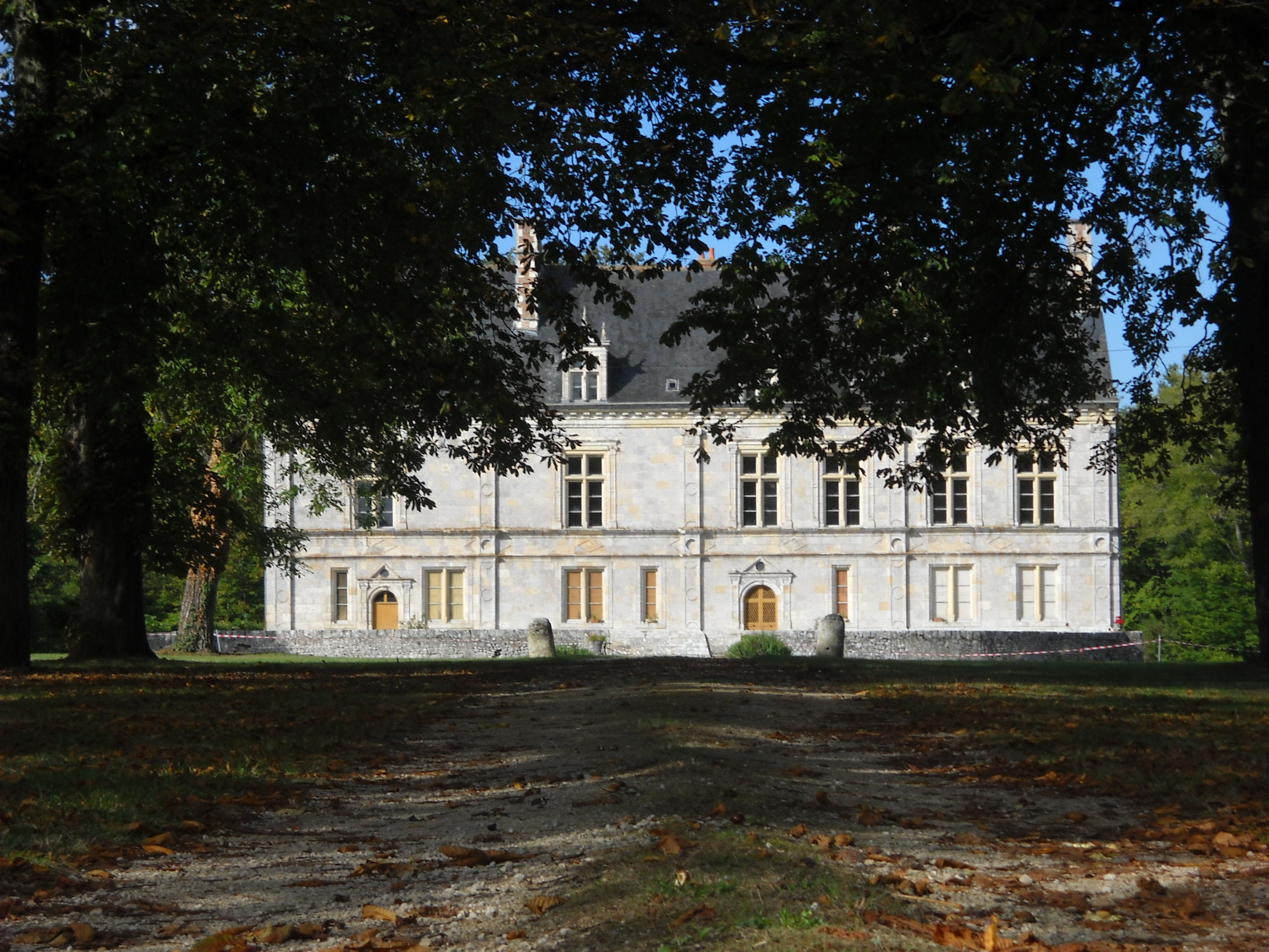 Chateau de Cormes