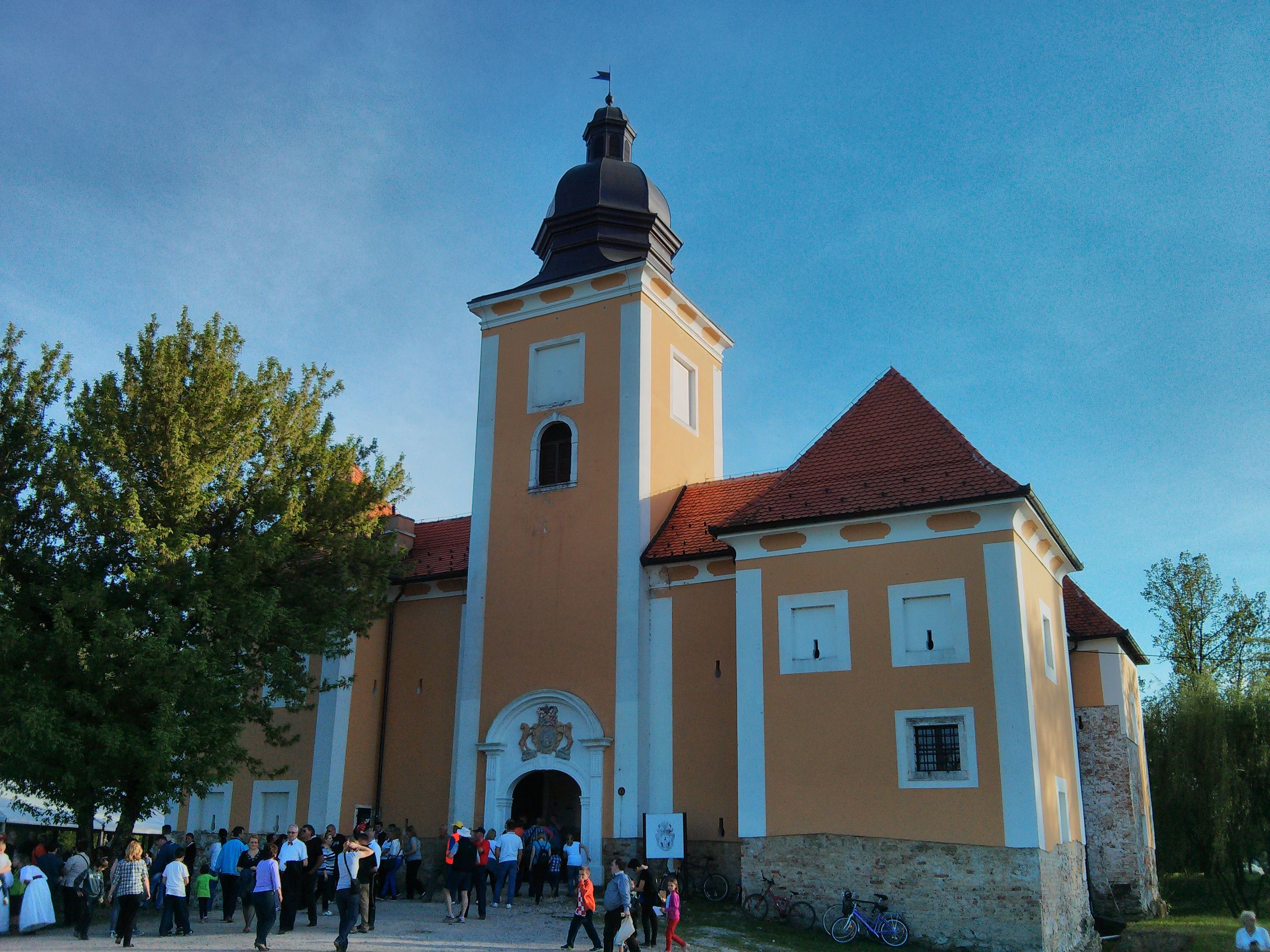 Dvorac Lukavec