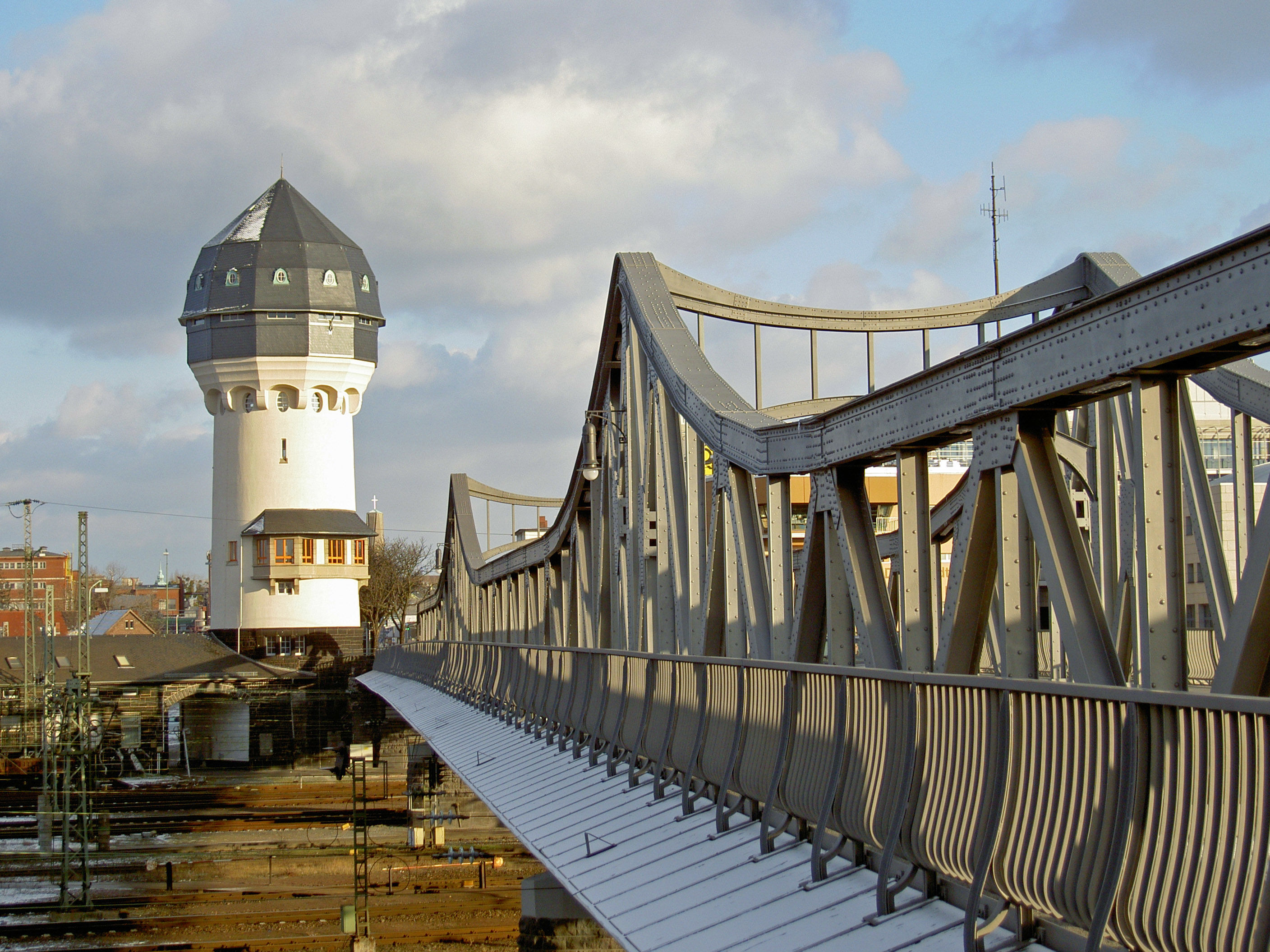 Wasserturm am Darmstädter Hauptbahnhof