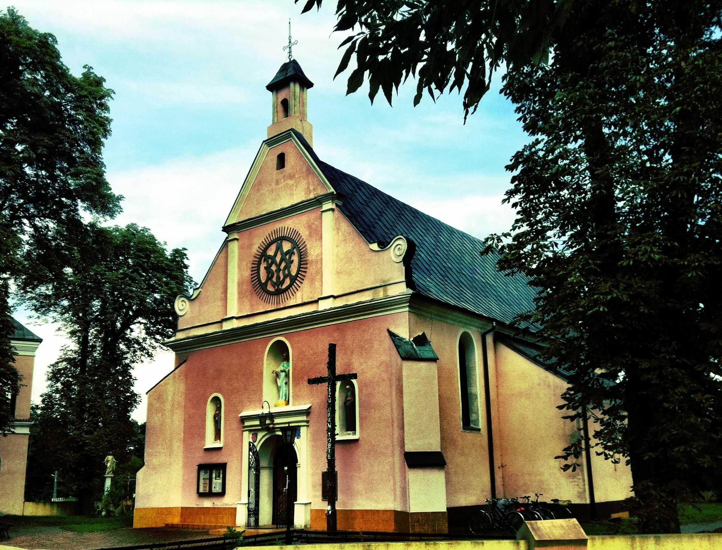 Parafia Świętego Mikołaja i Świętej Doroty w Kwiatkowicach