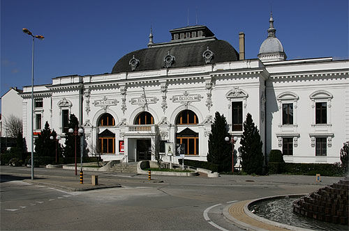 Theatre Benno Besson