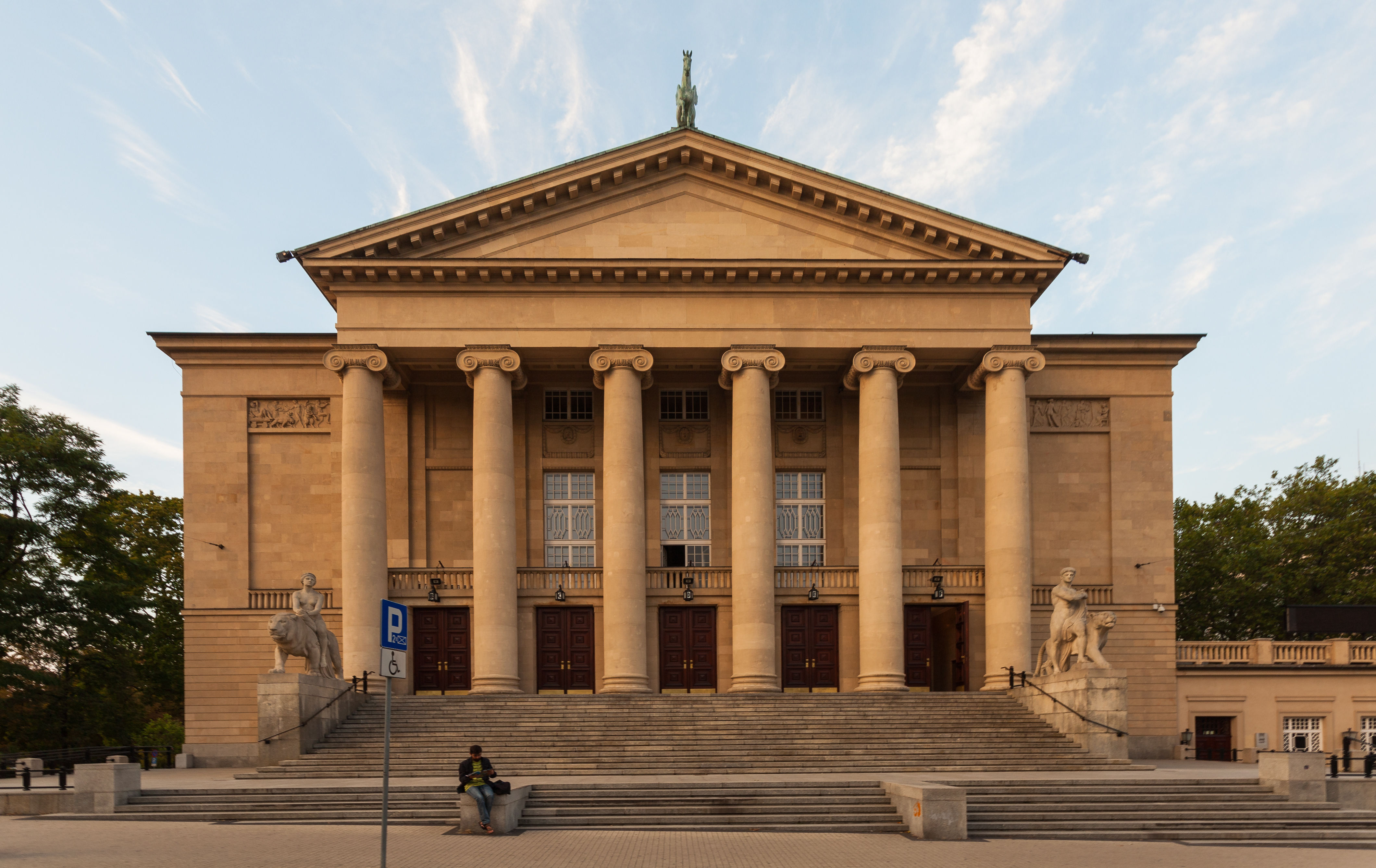 Teatret Teatr Wielki i Poznań