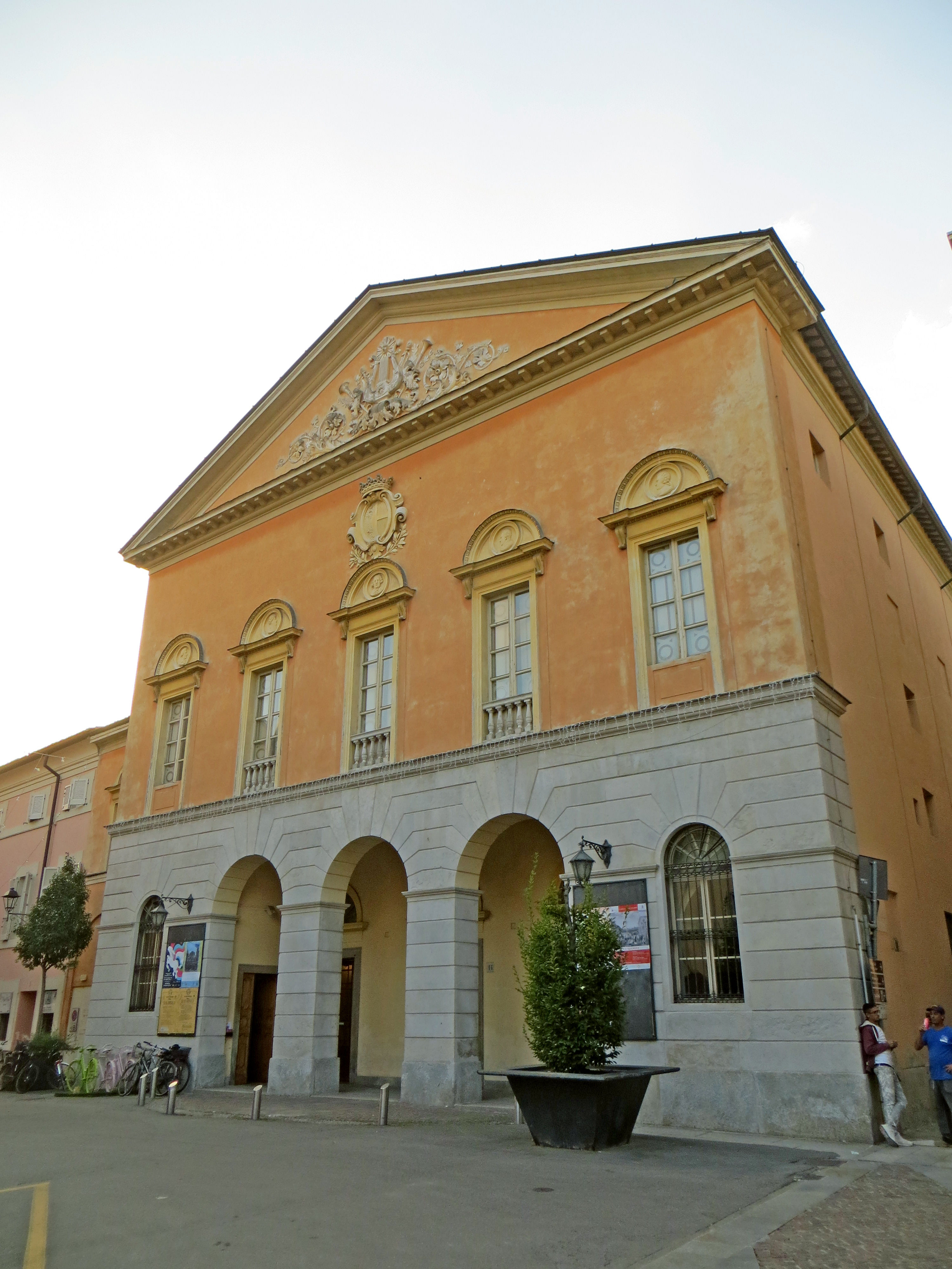 Teatro Girolamo Magnani