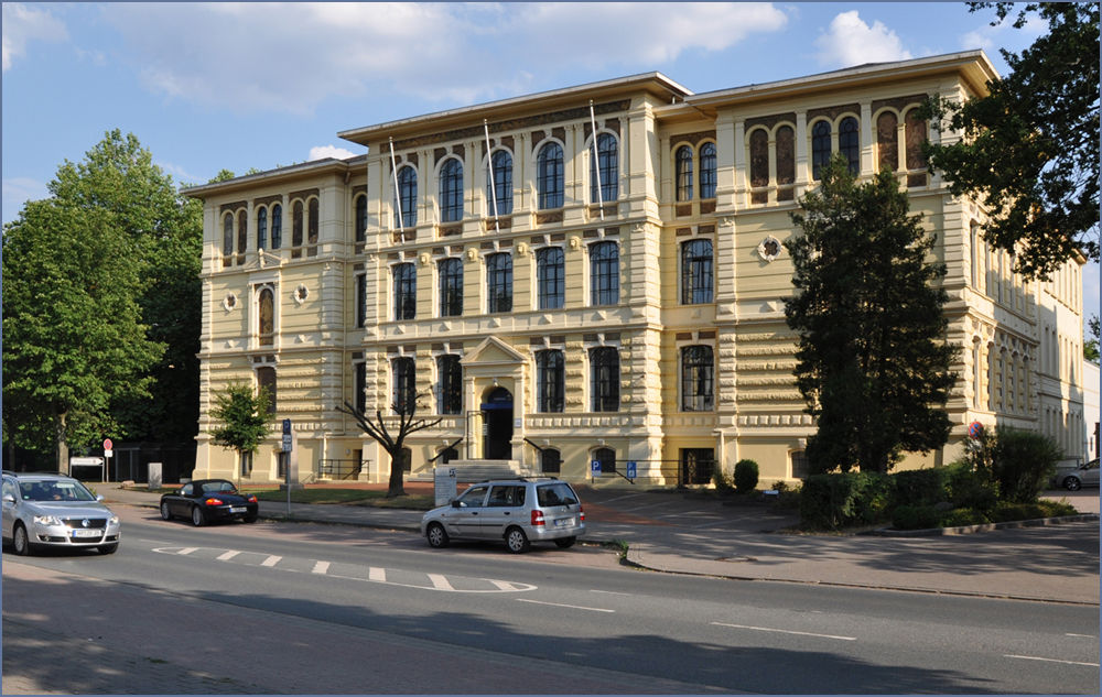 Hochschule 21