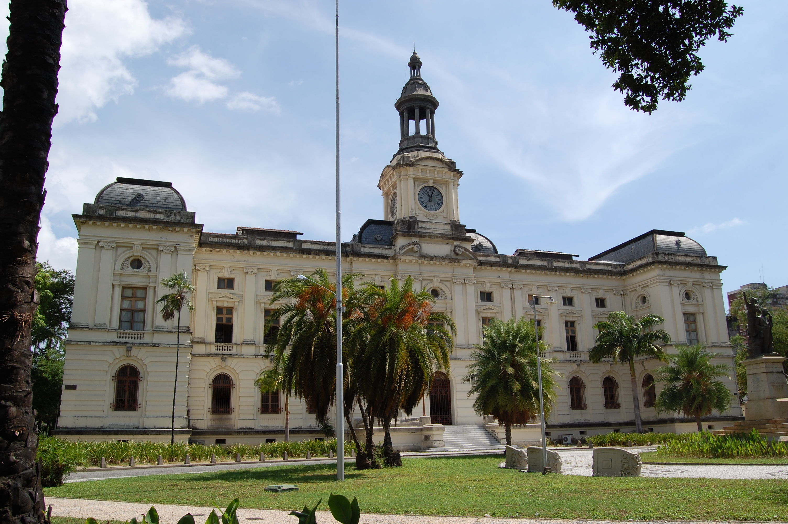 Universidade Federal de Pernambuco