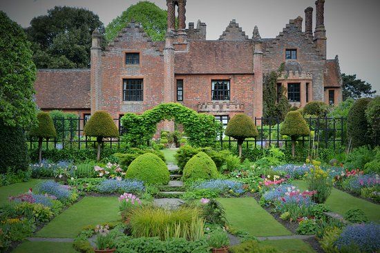 Chenies Manor