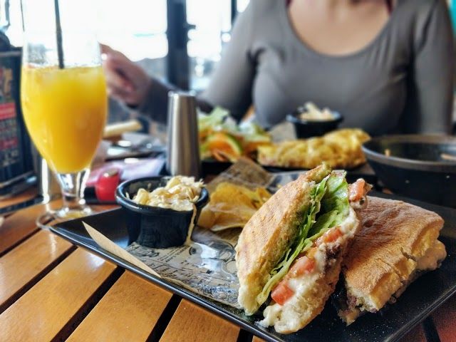 Victoria Restaurant