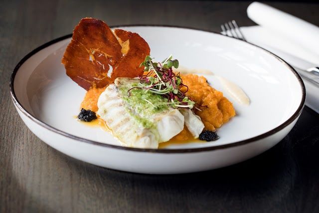 Louise Restaurant & Bar