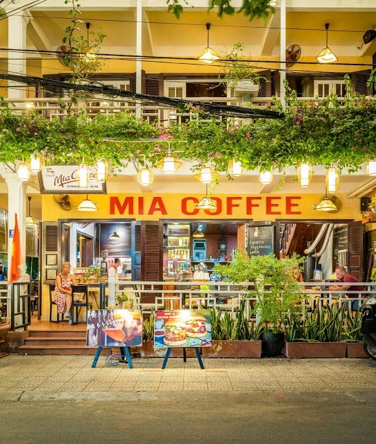 Mia Coffee