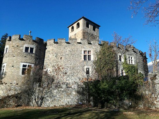 Castello di Introd