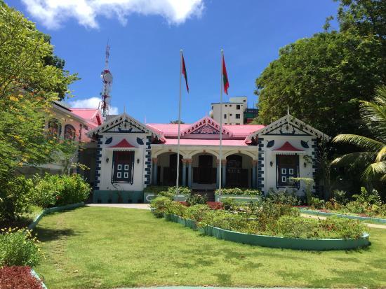 Mulee-aage Palace