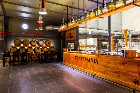 Santamania Destileria Urbana