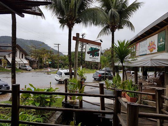 Monjolo Shopping Mall