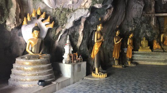 Wat Tham Phra