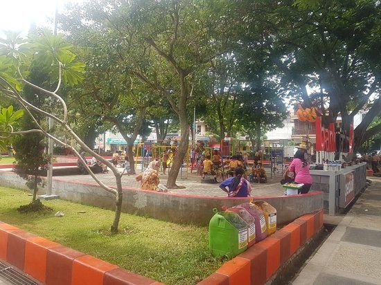 Nganjuk City Square
